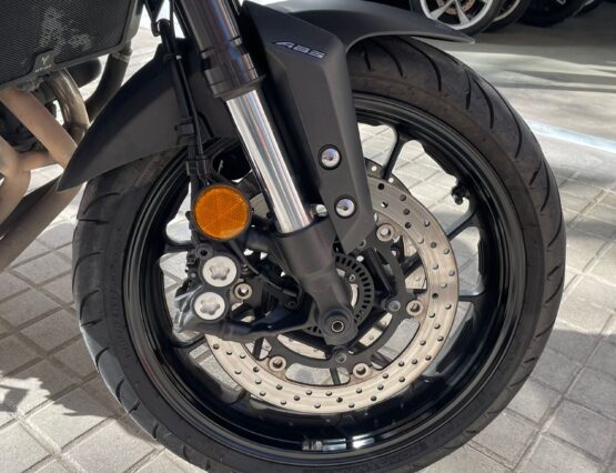 Yamaha MT09 Tracer 900