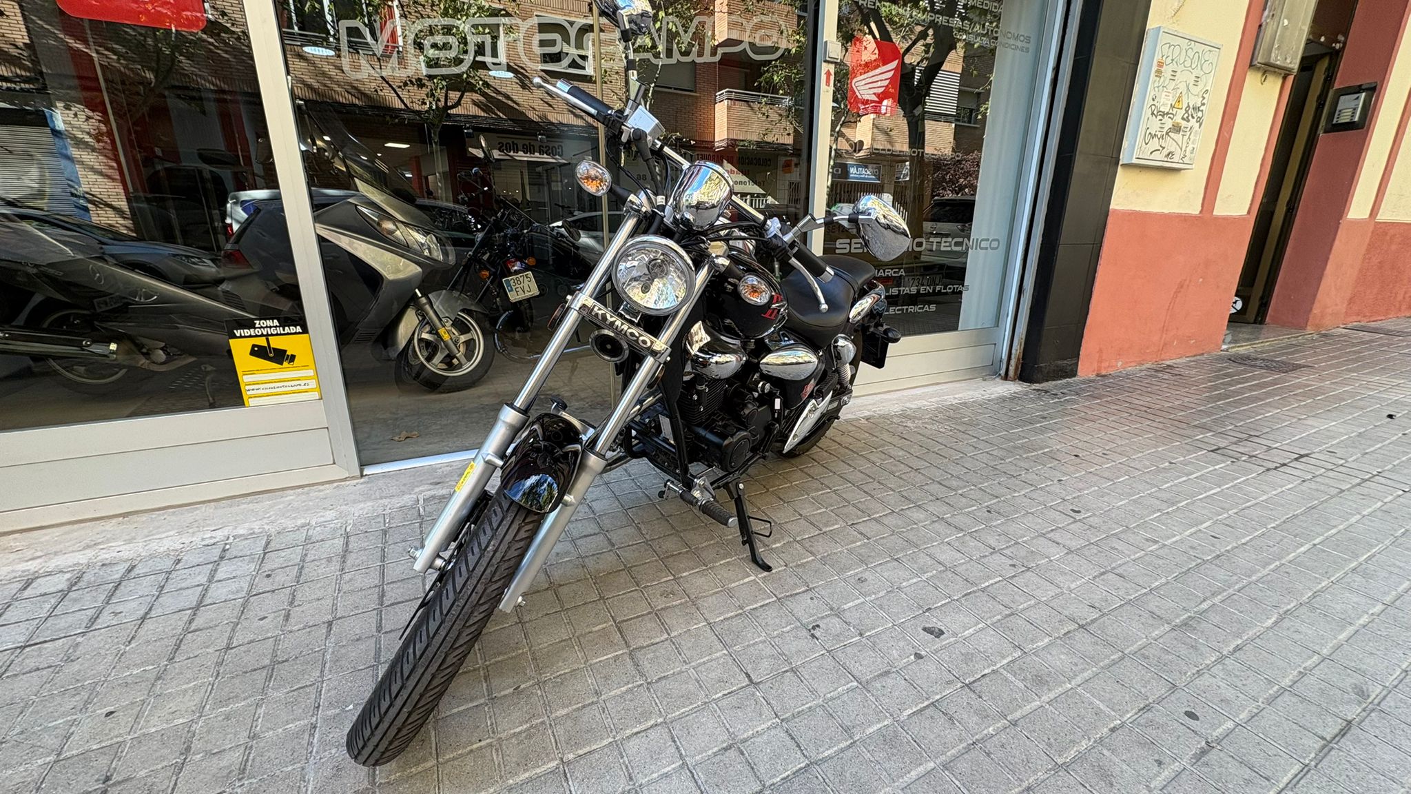 Kymco Zing 125 ll Dark Side 2 Kymco Zing 125 ll Dark Side Ciclos Motocampo