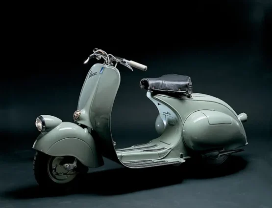 Primera moto Vespa Ciclos Motocampo