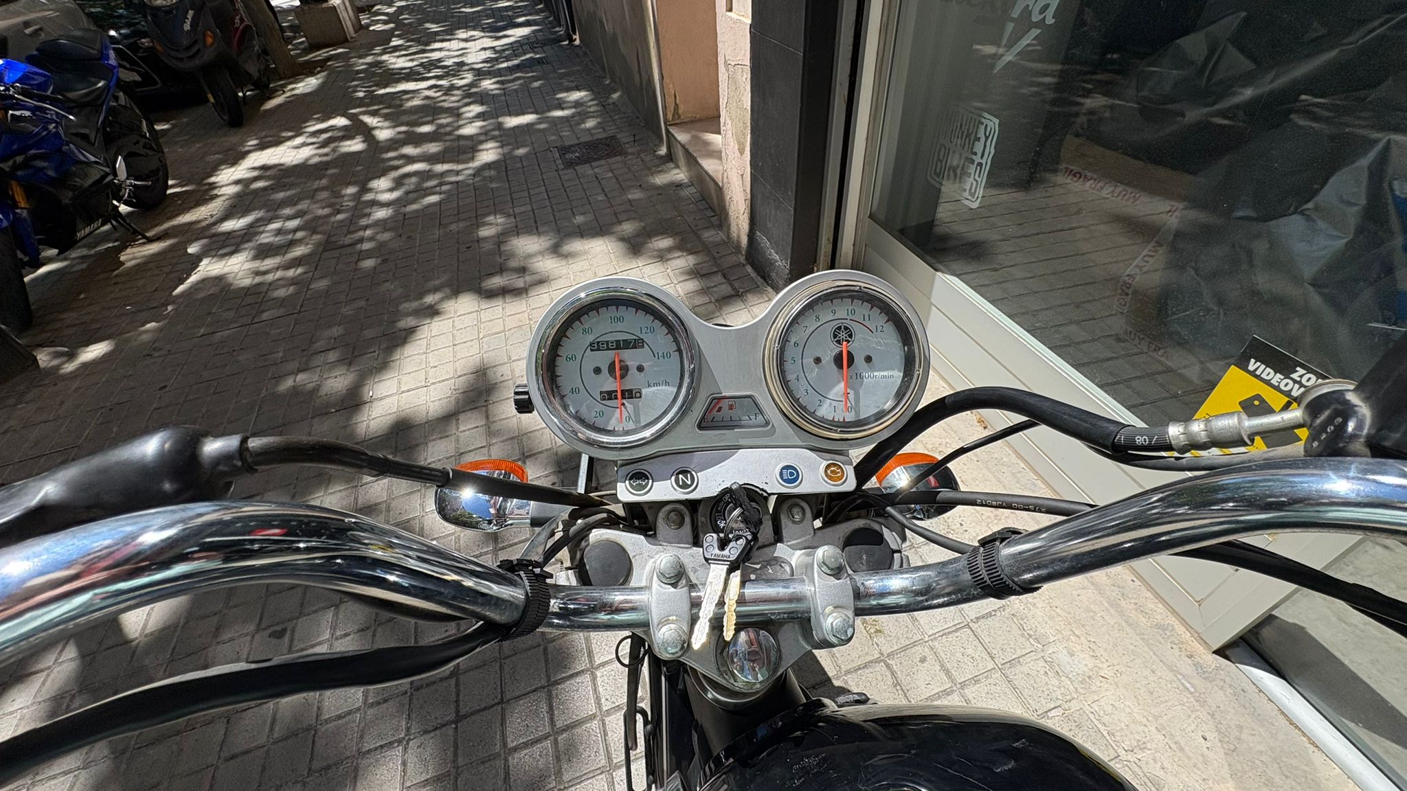 Yamaha YBR 125 Classic 3 Yamaha YBR 125 Classic Ciclos Motocampo