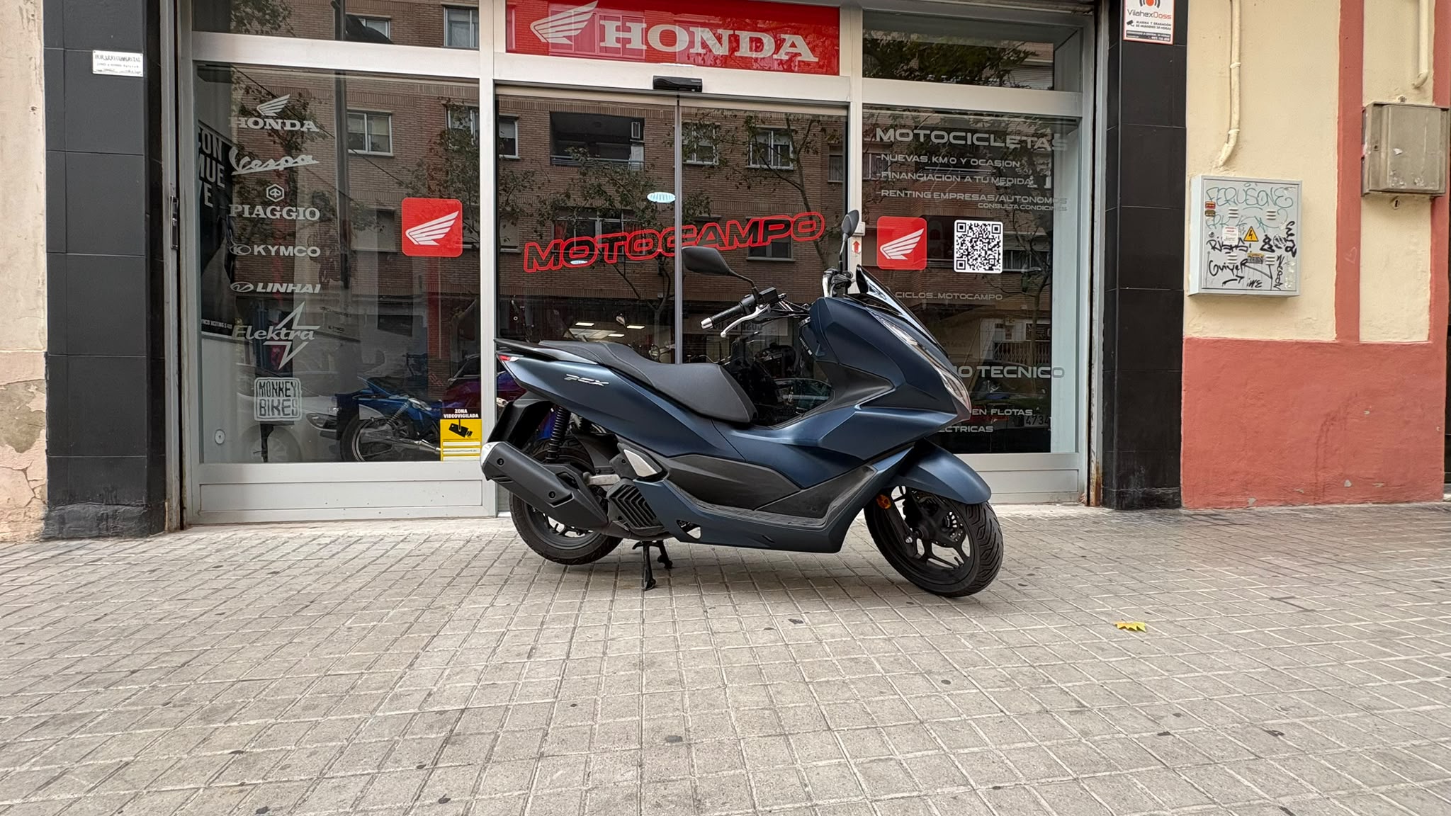 Honda PCX 125 1 Honda PCX 125 moto de ocasión en Ciclos Motocampo en Zaragoza