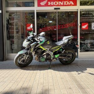 Kawasaki Z900 125 moto de ocasión en Ciclos Motocampo en Zaragoza (España)