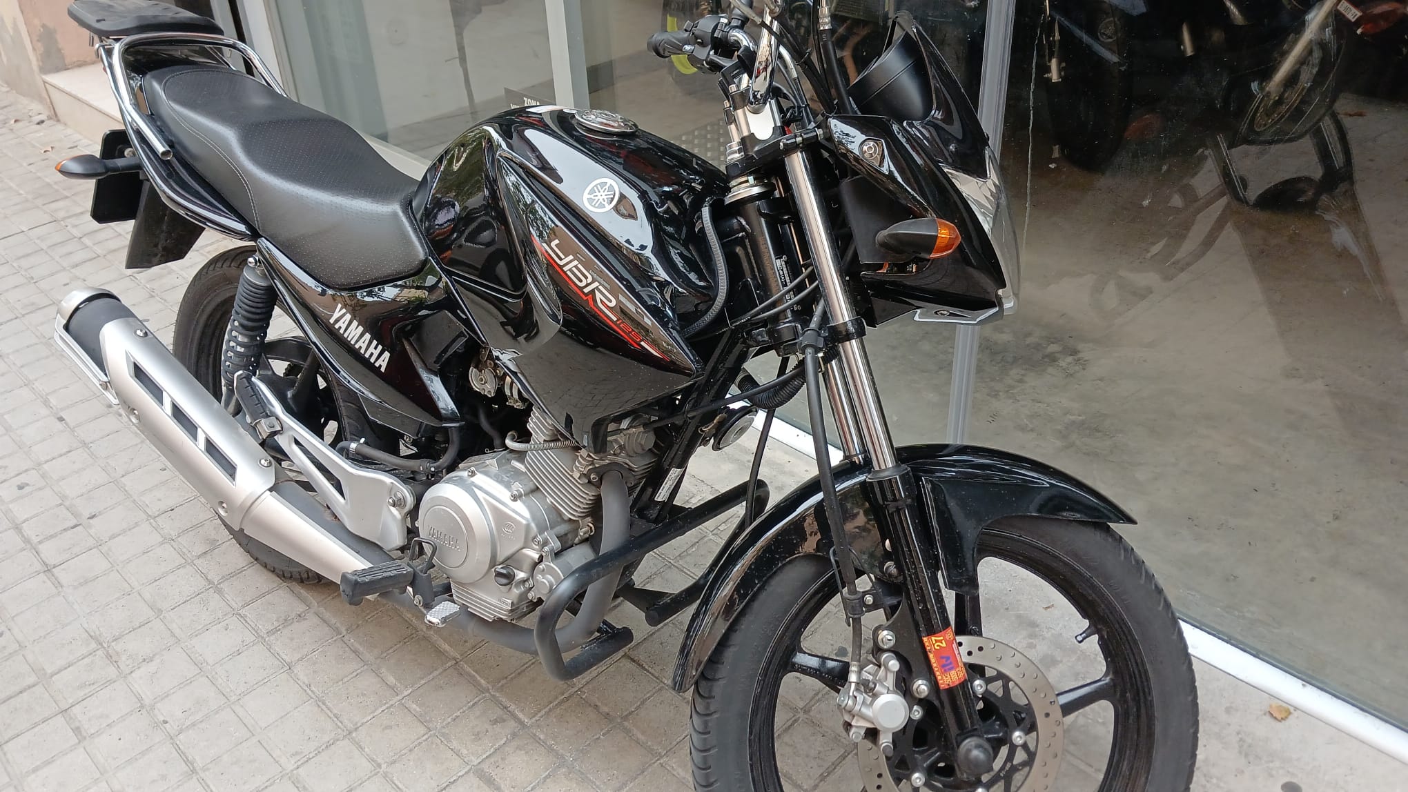 Yamaha YBR 125 (2) Yamaha YBR 125 Ciclos Motocampo